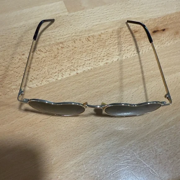 Saint Laurent Heart-Shaped Sunglasses - Black and Gold - Picture 2 of 5